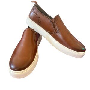 NWOB Tommy Hilfiger Men's Kozal Slip On Sneaker 9.5